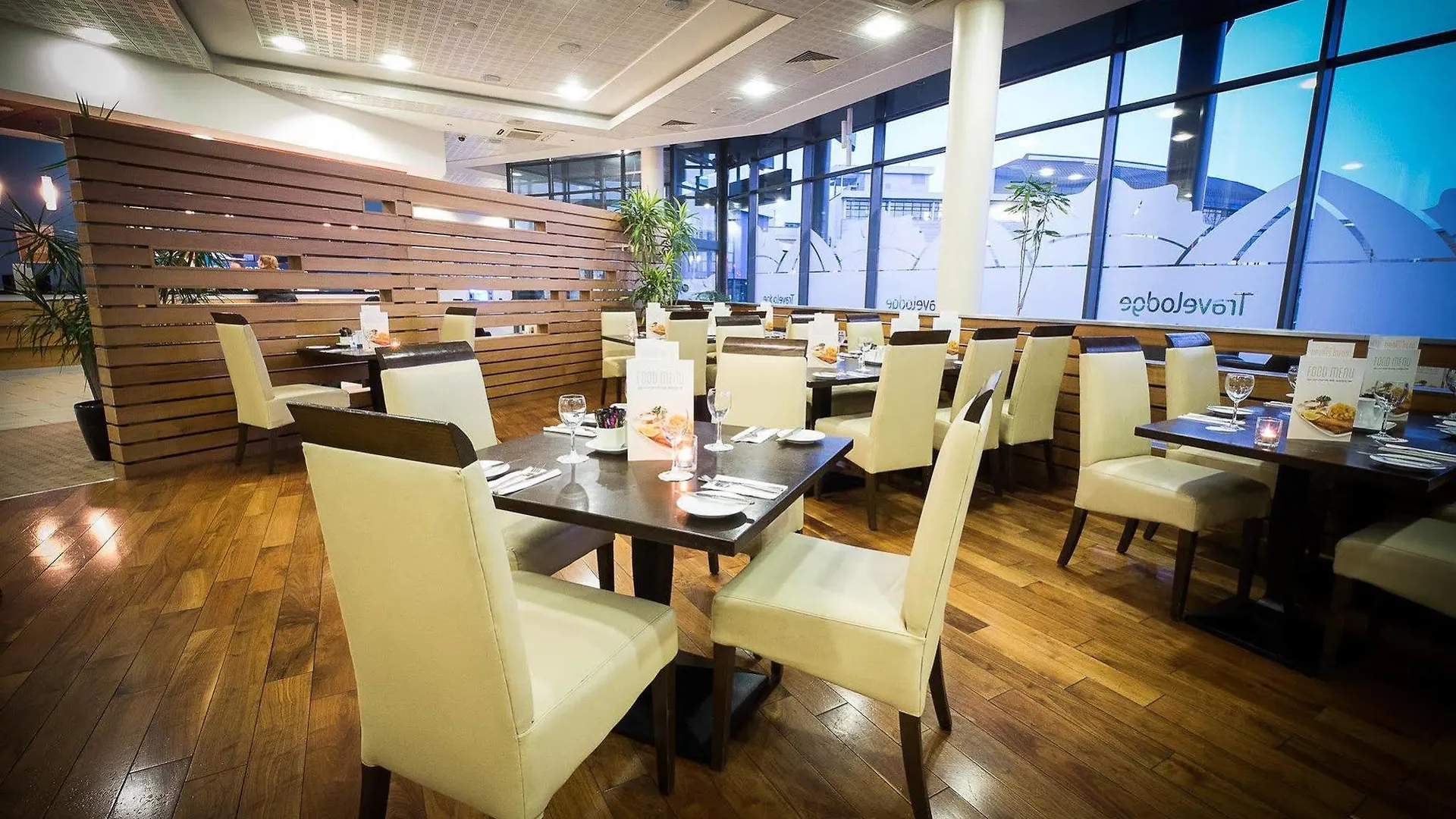 Travelodge Dublin Airport South Collinstown  3*, Collinstown (Santry) Ireland